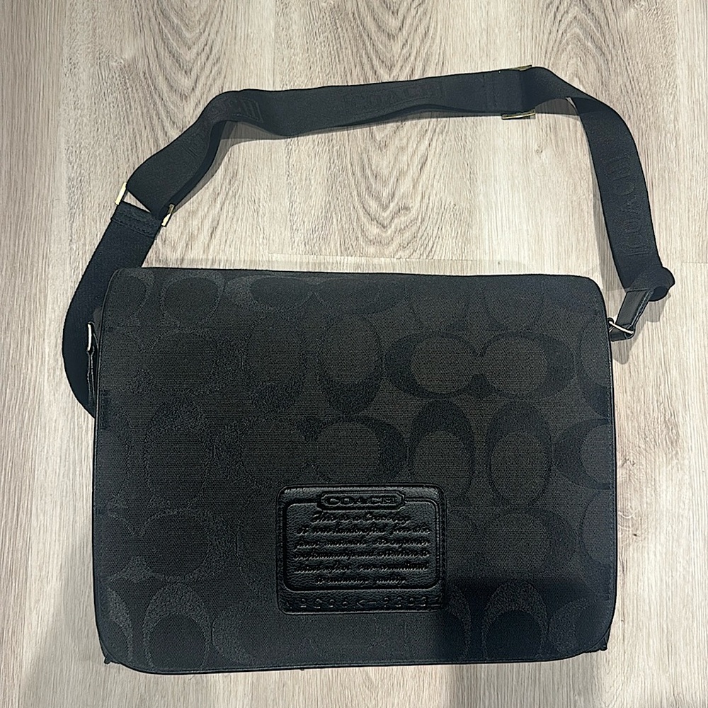 Black Vintage Coach messenger/laptop bag - canvas - like new - Picture 1 of 4